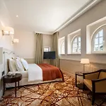 Boutique Alhambra فندق مالي لوشينغْ
