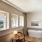 Boutique Alhambra مالي لوشينغْ