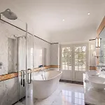 Boutique Alhambra 5*
