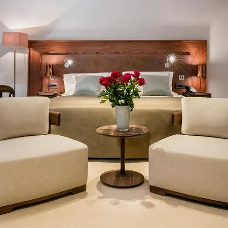 Hotel Boutique Alhambra 5*