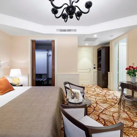 Boutique Alhambra Hotel