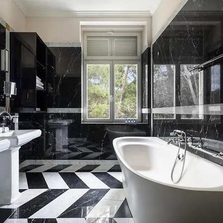 Boutique Alhambra Hotel
