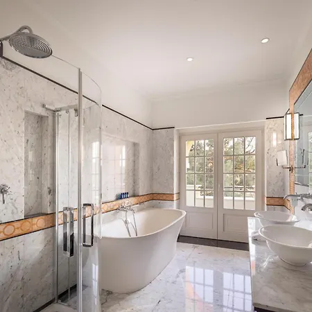 Boutique Alhambra 5*