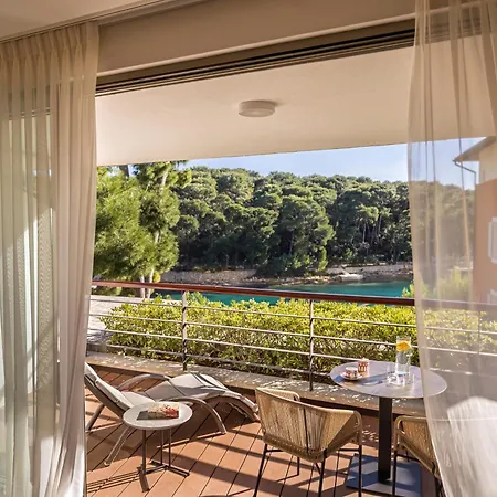 Boutique Alhambra Mali Losinj
