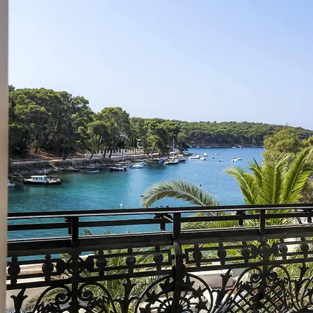 Boutique Alhambra 5* Mali Losinj