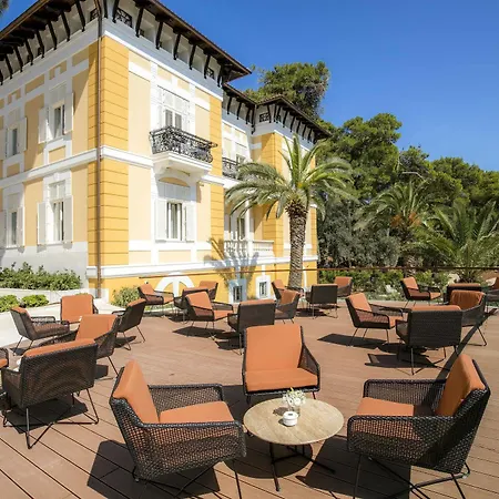 Boutique Alhambra Hotel 5*