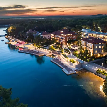 Boutique Alhambra 5* Mali Losinj