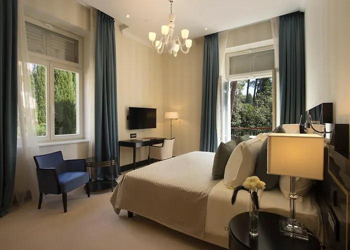 Boutique Alhambra Hotel