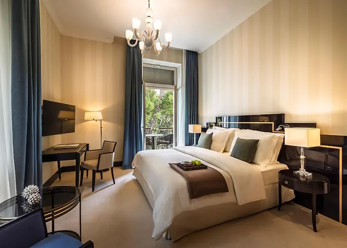 Hotel Boutique Alhambra 5*