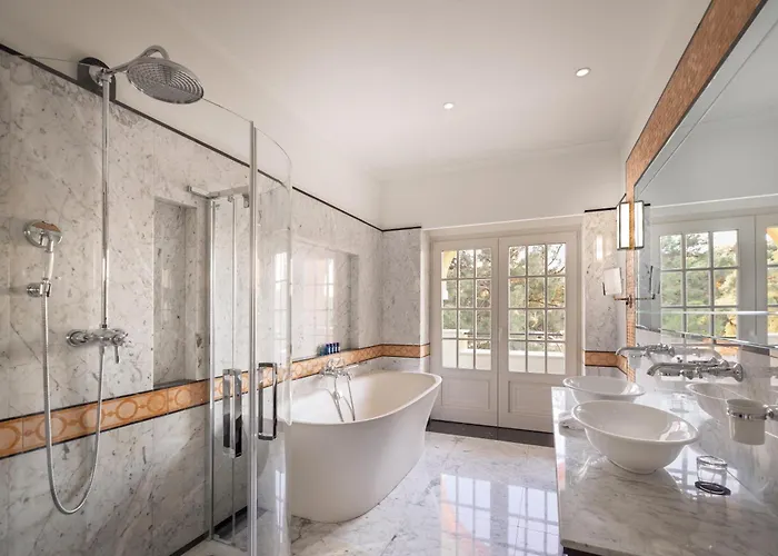 Boutique Alhambra 5*