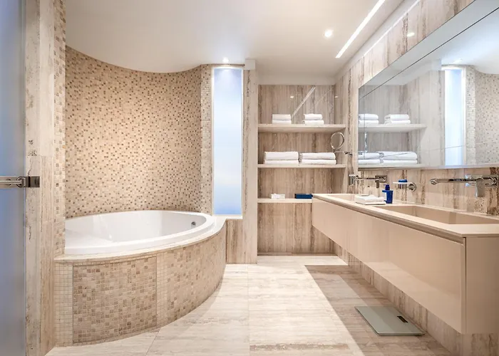 Boutique Alhambra 5* Мали-Лошинь